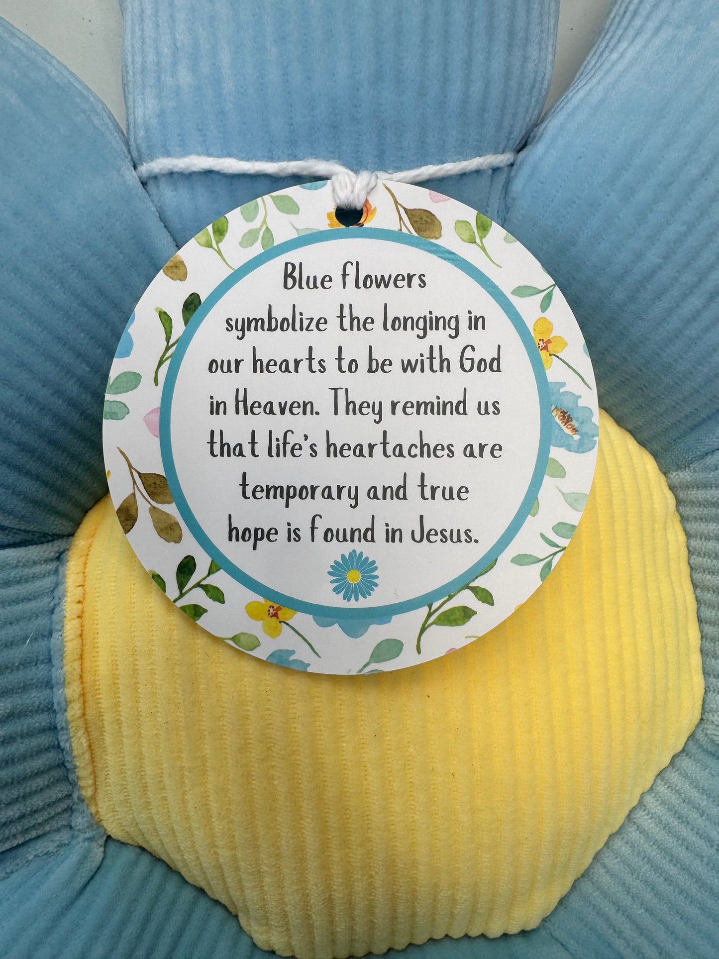 🌸 Joytime Blue Flower Pillow – Soft 15” Accent Pillow (8 Petals)